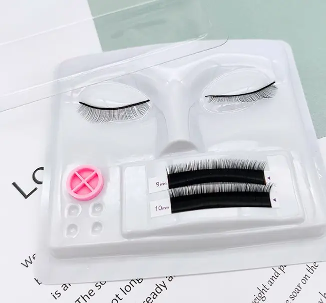 3 in 1 Plastic Mannequin Head - Image 4