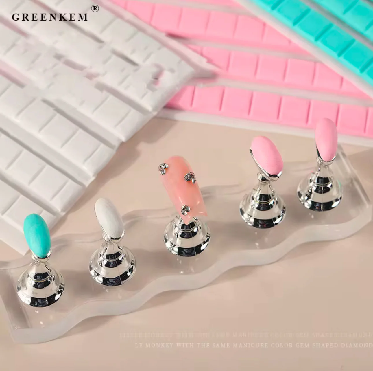 Crystal Clear Nail Stand - Image 4