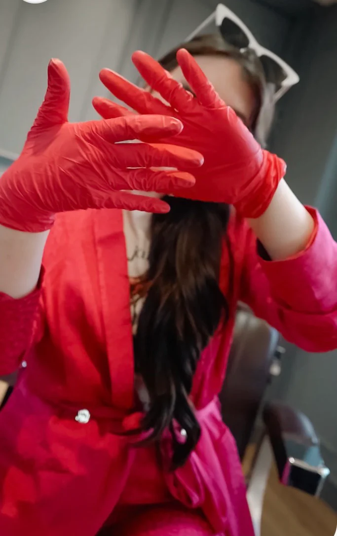 L3VEL3 Professional Nitrile Gloves "Red-ish" - Image 2