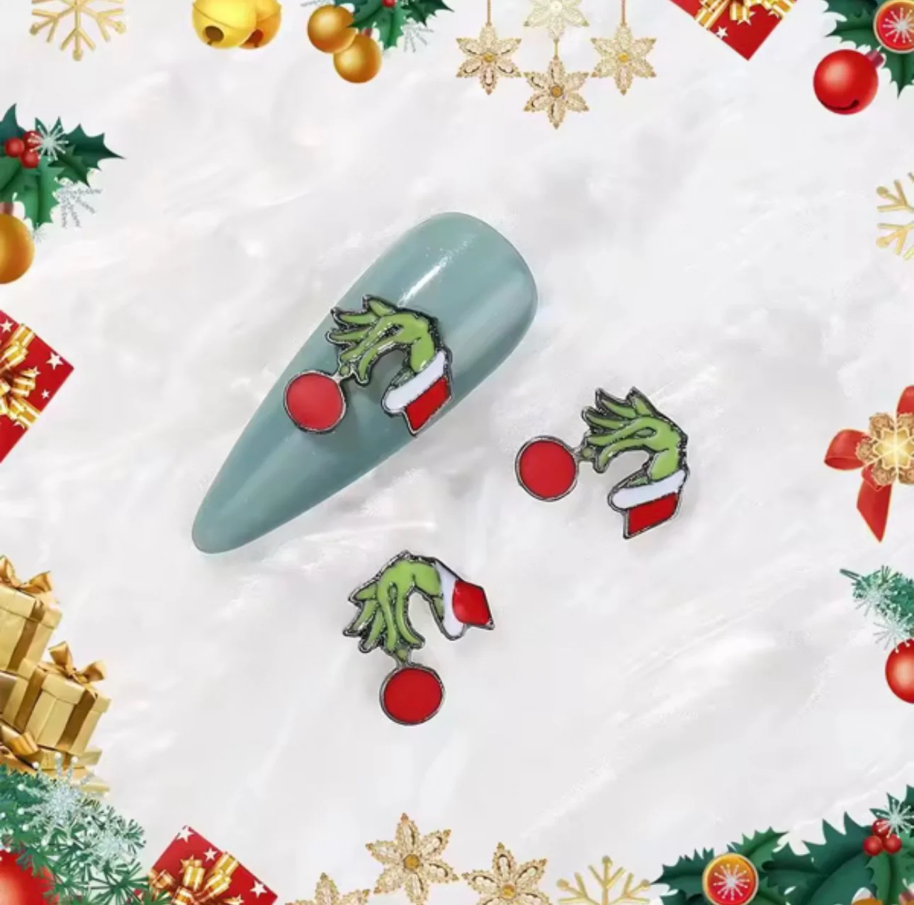 The Grinch Christmas Nail Charms 2pc per Pack - Image 2