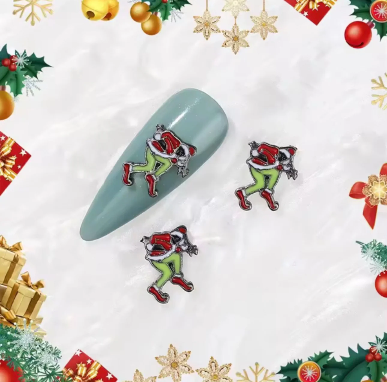 The Grinch Christmas Nail Charms 2pc per Pack - Image 3
