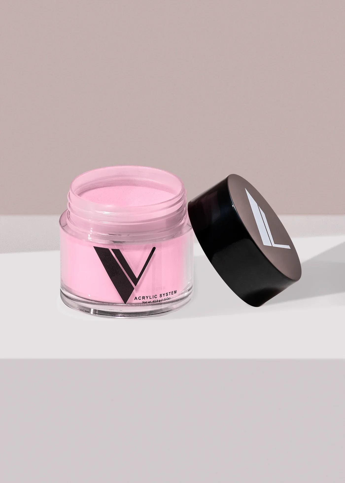 V BEAUTY PURE ACRYLIC SYSTEM - POSTER GIRL - Image 2