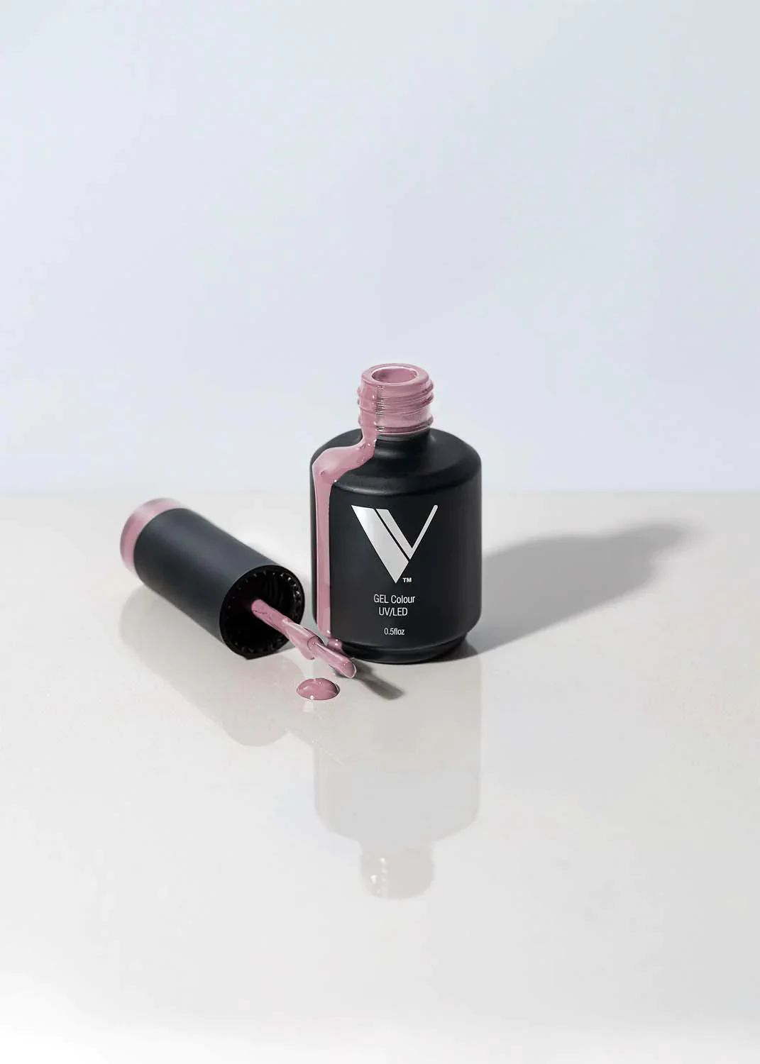 V BEAUTY PURE GEL POLISH - 211 WINE & DINE